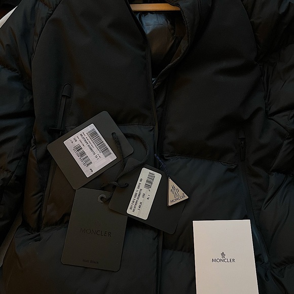 NWT Heliotrope Water Repellent 750-Fill-Power Down Coat with Removable Hood - Picture 15 of 16